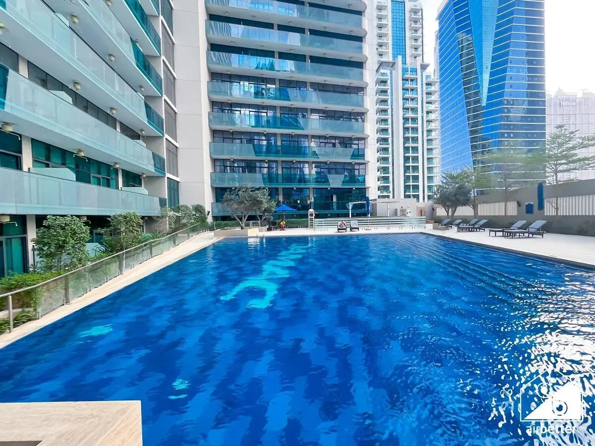 Luxury 2Br In Merano Tower & Stunning Canal Views Dubai Daire